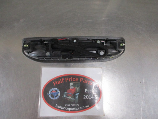 Hyundai i30 Genuine Outer Tail Gate Handle (Platinum Silver) New Part
