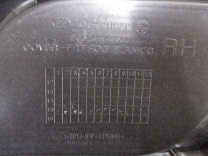 Hyundai iLoad/i-Max Genuine Right Hand Front Fog Light Cover Grille New Part