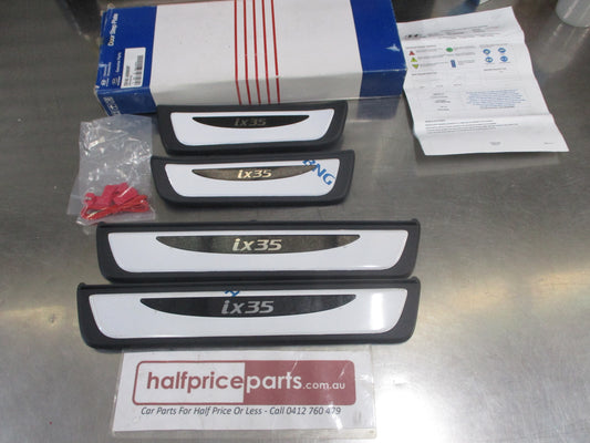 Hyundai IX35 Genuine Illuminated Replacement Scuff Plate Set Front And Rear New Part