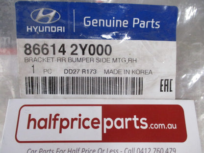 Hyundai iX35 Genuine Right Hand Rear Bumper Bracket New Part