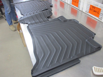 Toyota Fortuner Genuine 2nd Row 1 Piece Rubber Floor Mat New Part