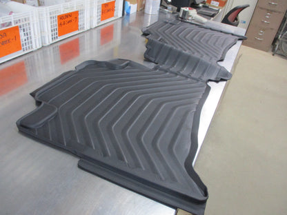 Toyota Fortuner Genuine 2nd Row 1 Piece Rubber Floor Mat New Part