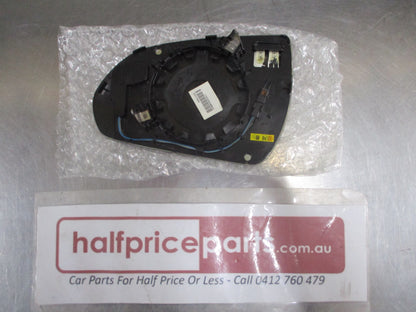 Hyundai I30 Genuine Right Hand (Drivers) Exterior Mirror Glass New Part