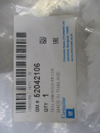 Holden RG Colorado Genuine Rear Right Hood Seal Assy New Part