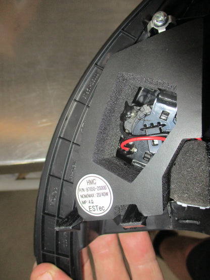 Hyundai Tucson Genuine Left Hand Front Door Quadrant Tweeter Speaker New Part