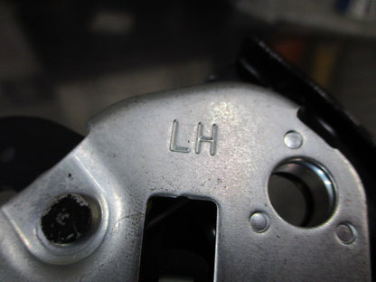 Hyundai iLoad/i-Max Genuine Rear Left Hand Sliding Door Latch Assembly (No Cable) New Part