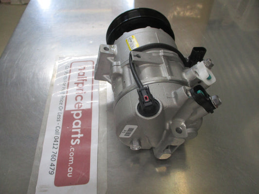 Hyundai Tucson Genuine A/C Compressor Assembly New Part