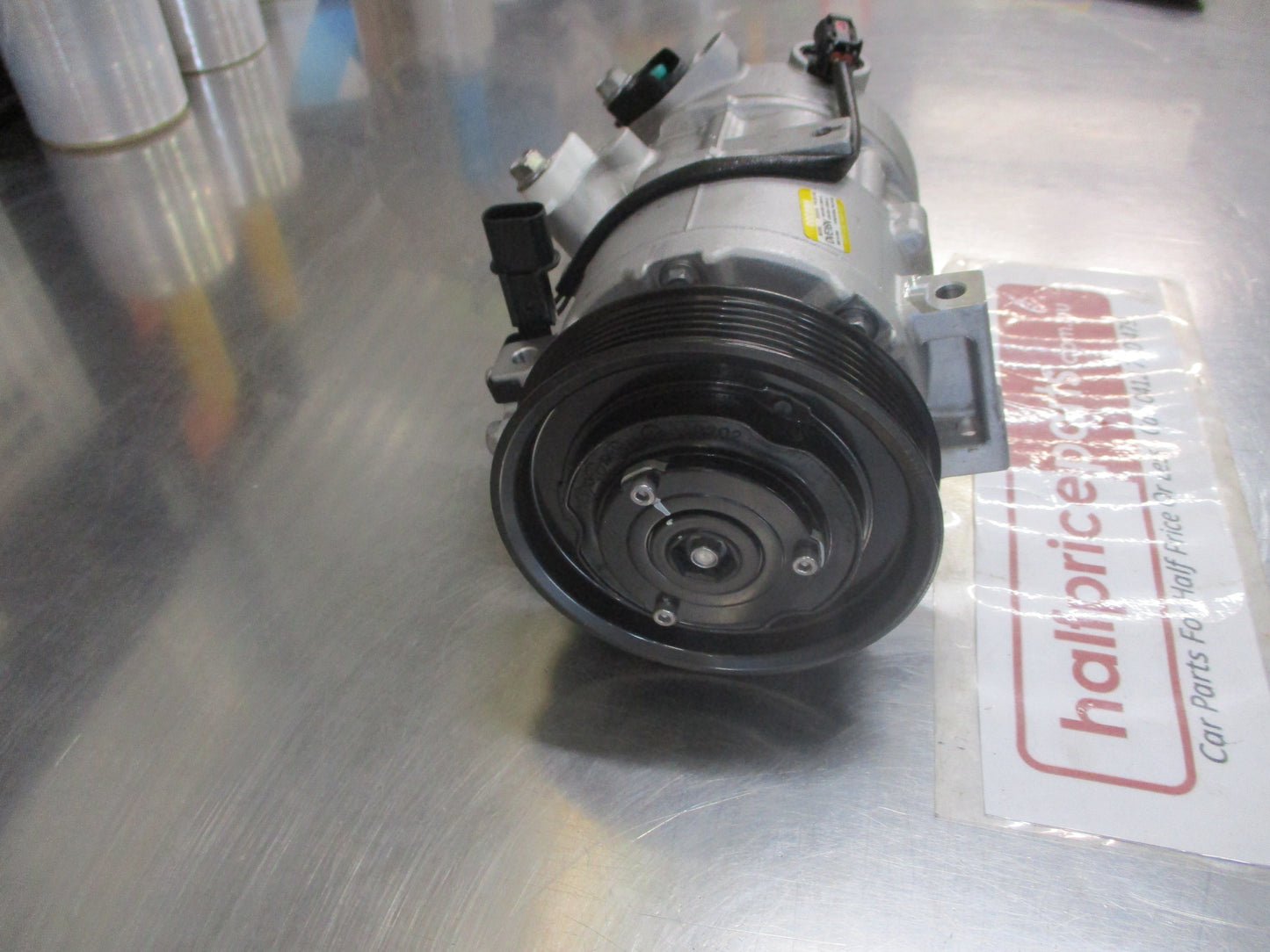 Hyundai Tucson Genuine A/C Compressor Assembly New Part