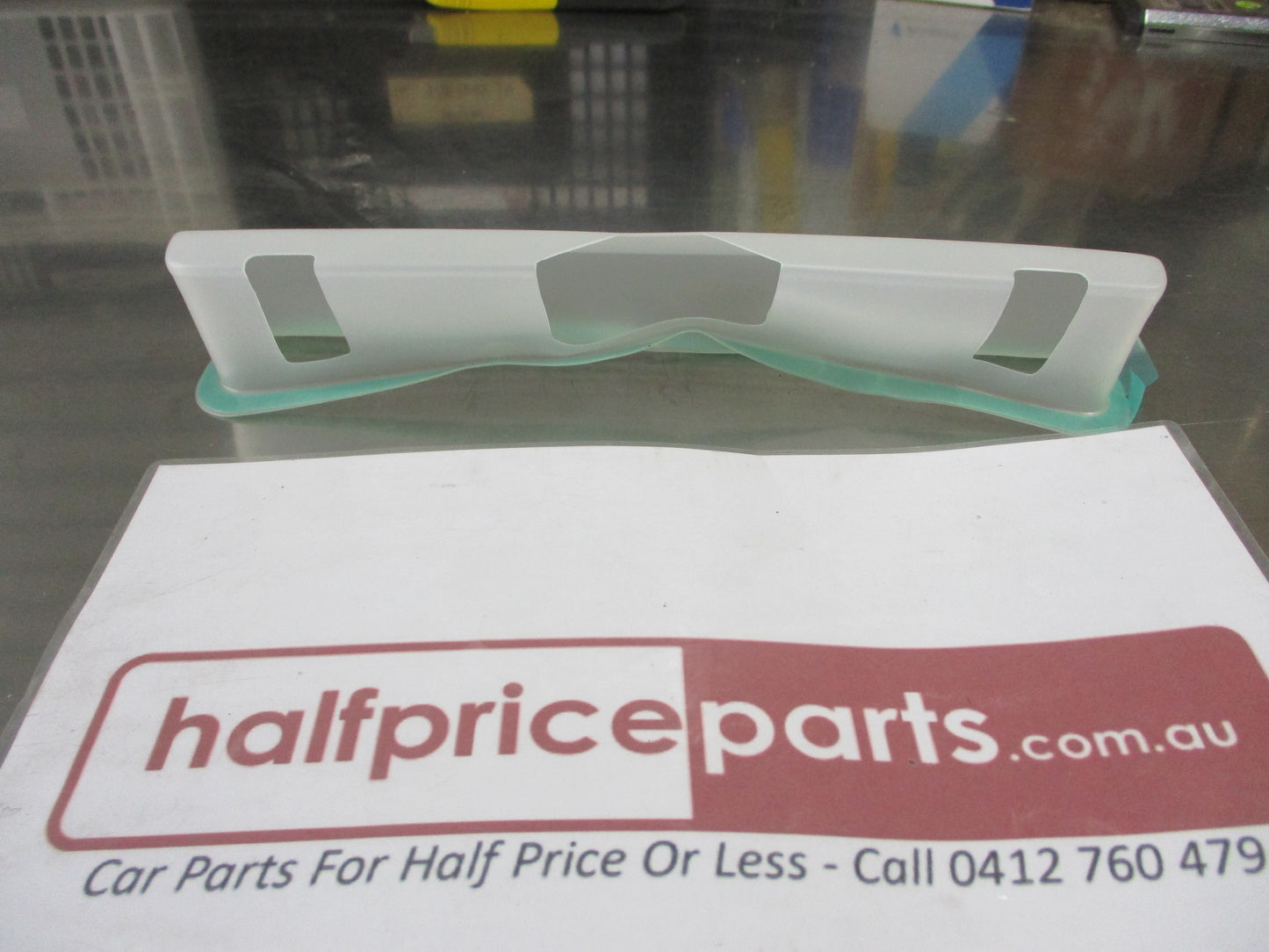 Isuzu D-Max Genuine Rear Cabin Upper Brake Light Water Proof Seal New Part