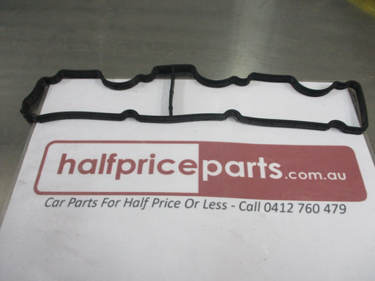 Land Rover Discovery-Range Rover-Defender Genuine Crankcase Vent Gasket New Part
