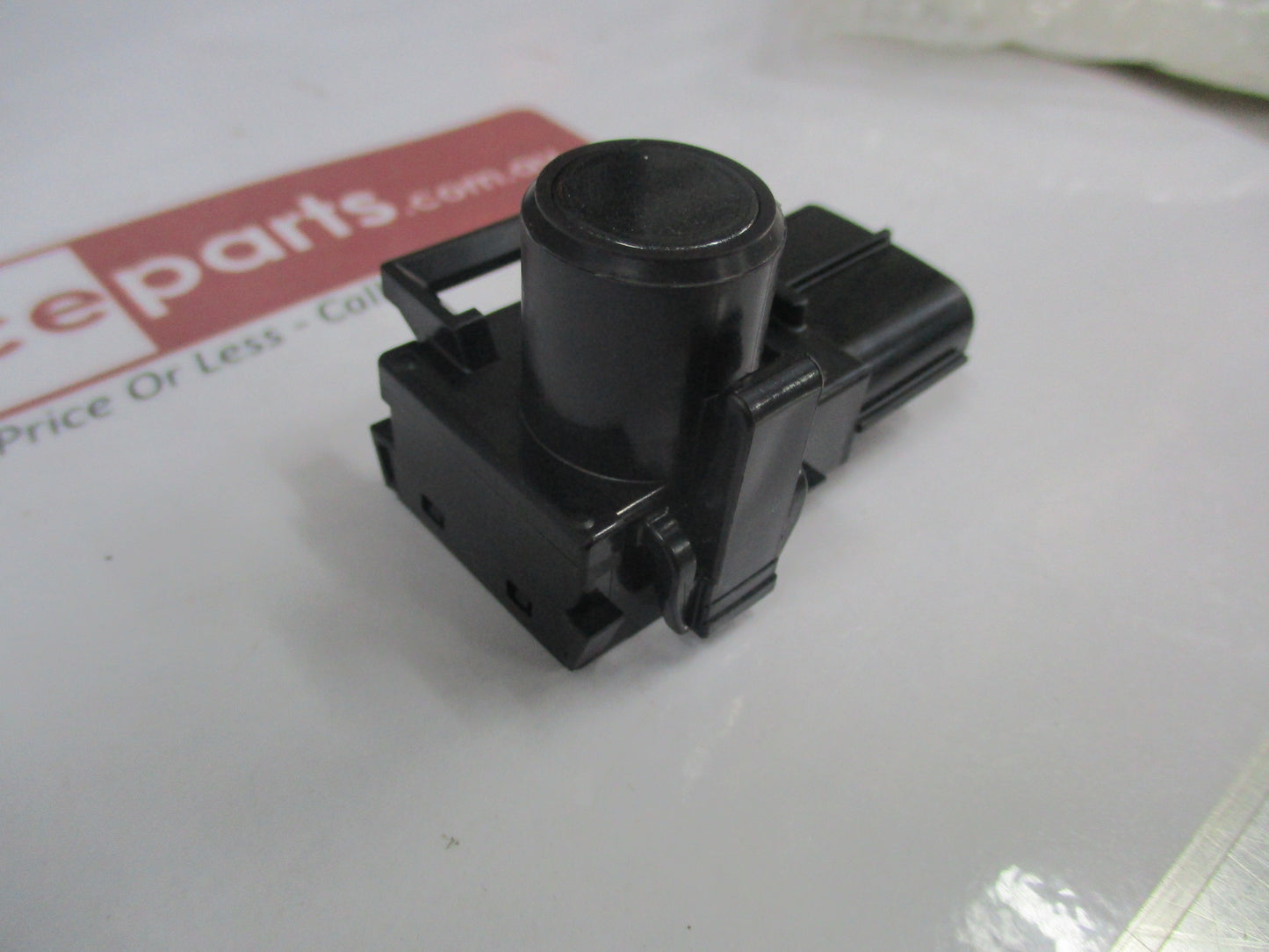 Lexus RX350 / RX450h Genuine Ultrasonic Parking Assist Sensor New Part