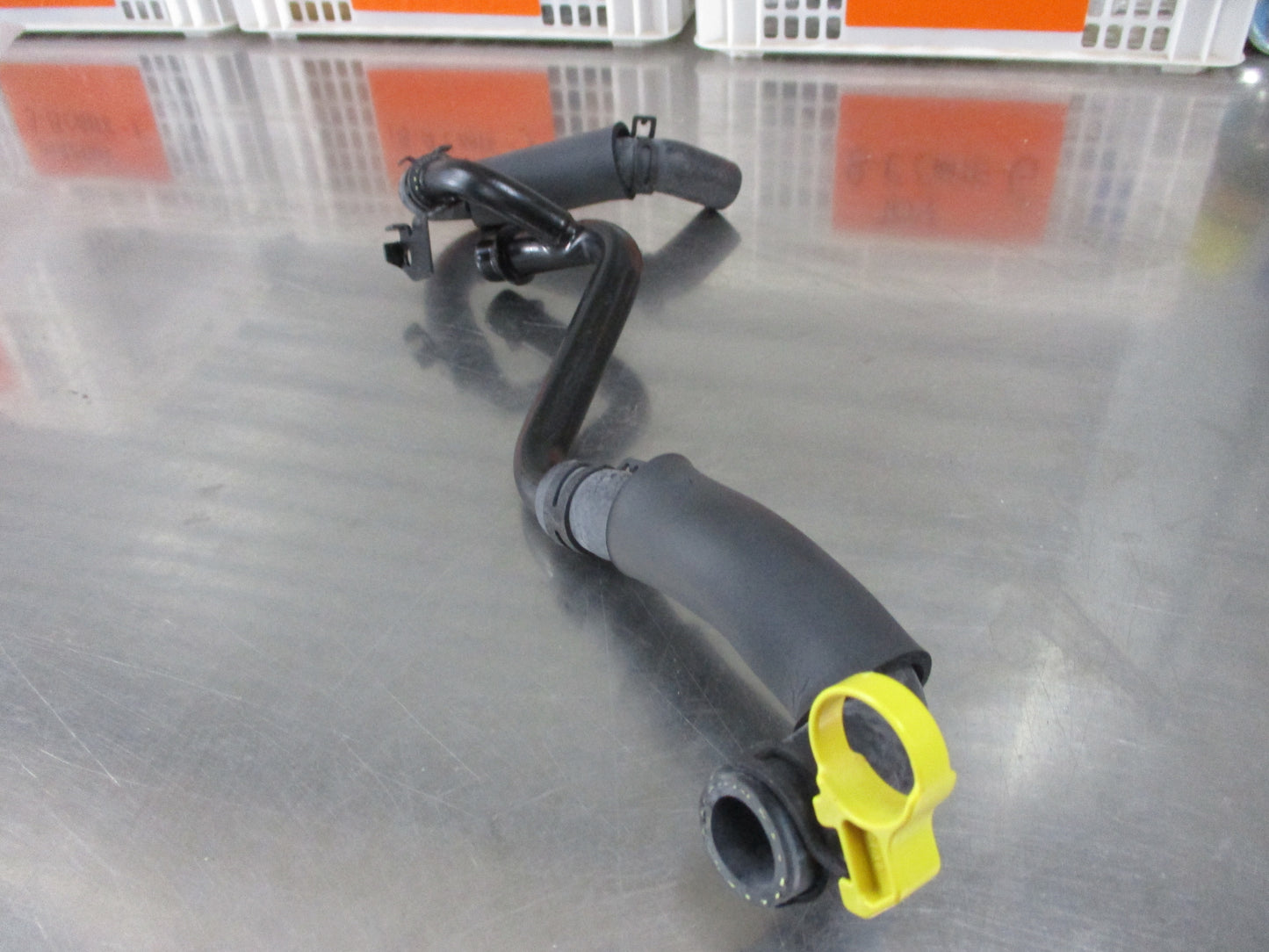Holden Cruze 2.0 Diesel Genuine Expansion Tank To Bypass Tube New Part