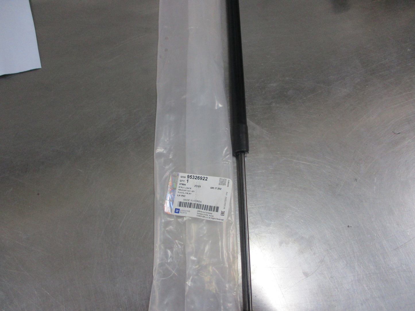 Holden Captiva Genuine Left Hand Rear Tail Gate Strut New Part