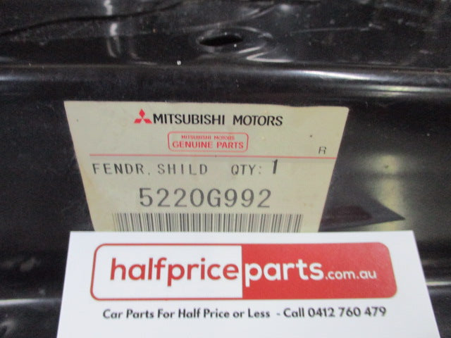 Mitsubishi Outlander Genuine Right Hand Front Inner Wheelhouse Panel New Part