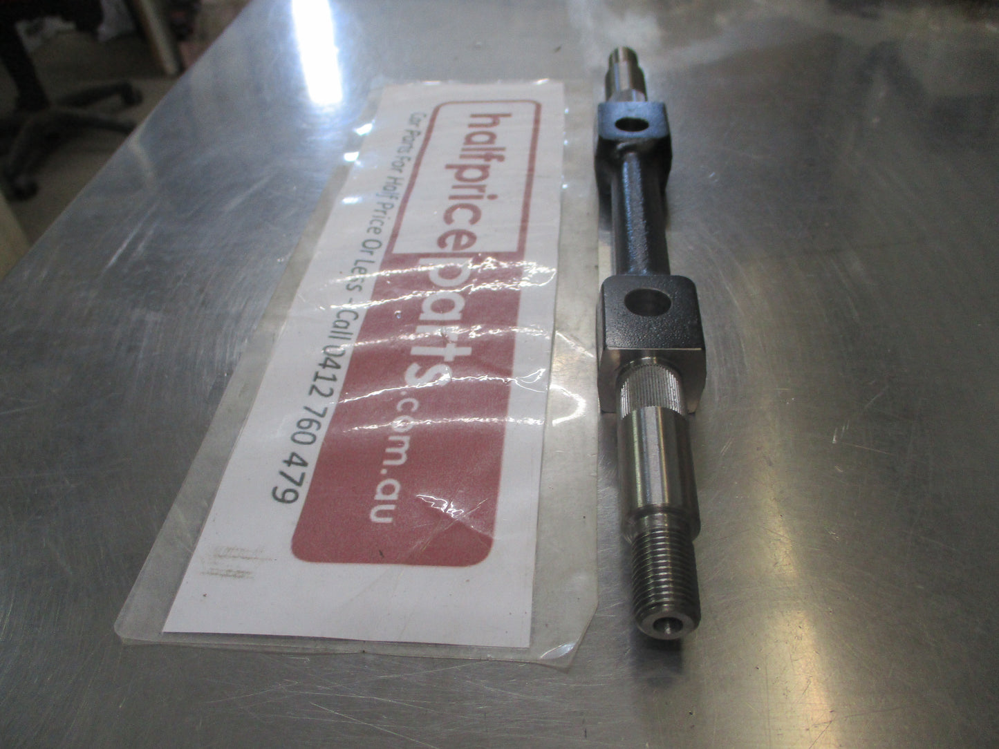 Mazda/Ford Genuine Upper link shaft Arm New Part