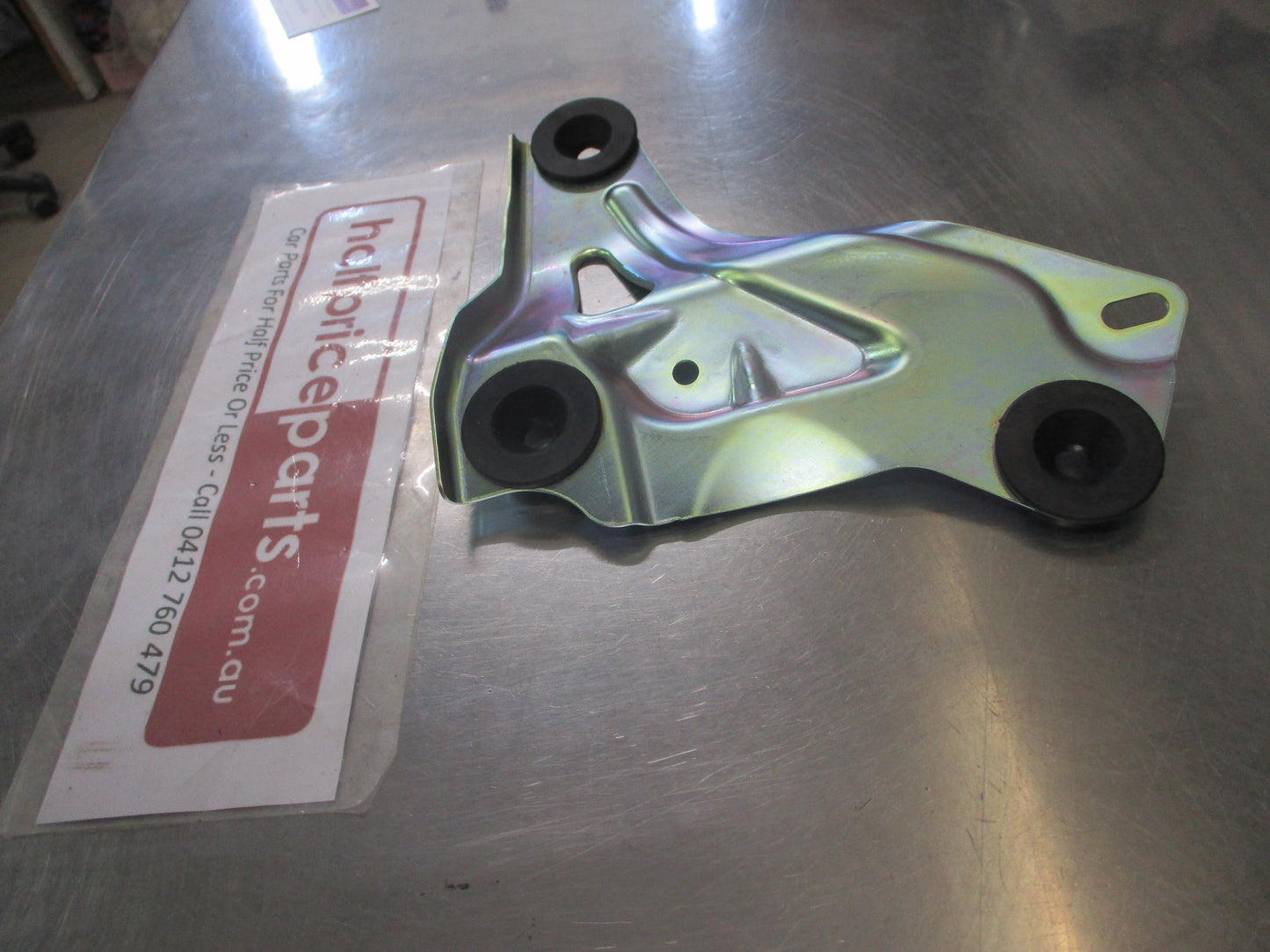 Mazda 6 Genuine Air Cleaner Box Base Bracket New Part