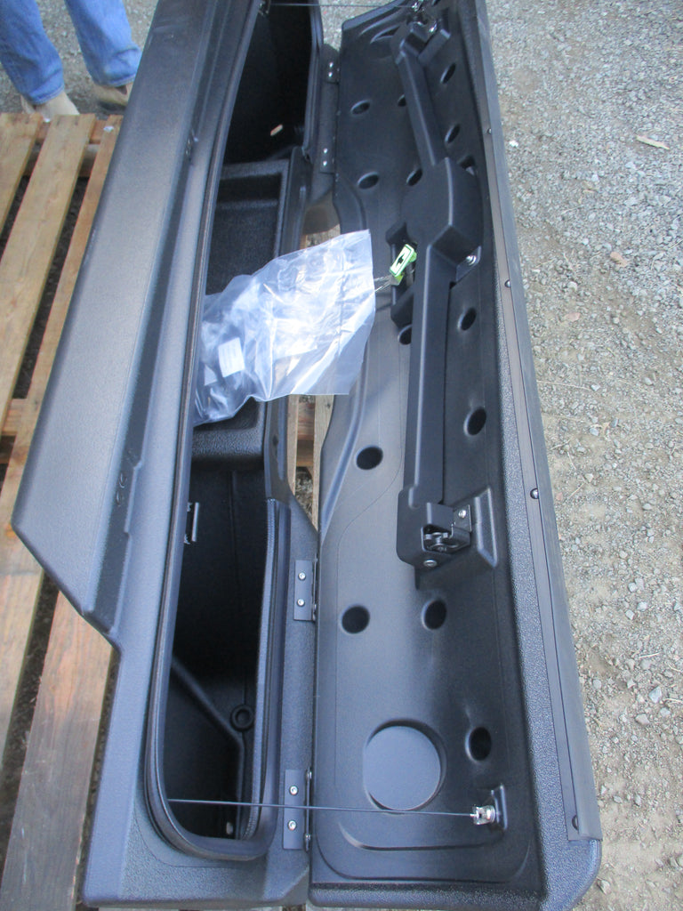 84705353 GM Silverado 1500 Genuine Short Bed Side Mounted Storage Box Black New ...