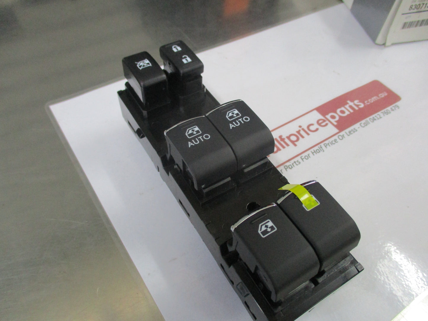 Subaru Forester Genuine Drivers Power Window / Door Master Control Switch New Part