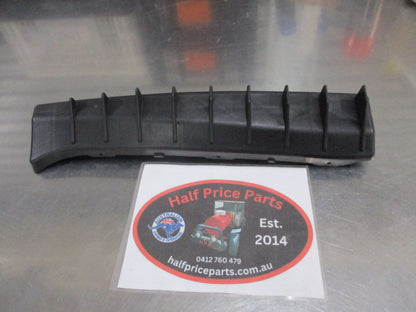 Hyundai Santa Fe Genuine Right Hand Front Side Bumper Mount New Part