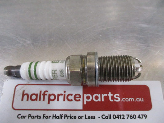 Bosch Spark Plug FGR8KQE0 -  Suits Holden Combo/Vectra/ Astra - New Part