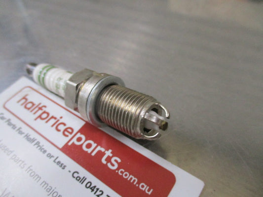 Bosch Spark Plug FGR8KQE0 -  Suits Holden Combo/Vectra/ Astra - New Part