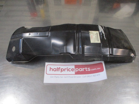 Mitsubishi Pajero Genuine Right Hand Front Lower Outer Rear Wheel House Panel New Part