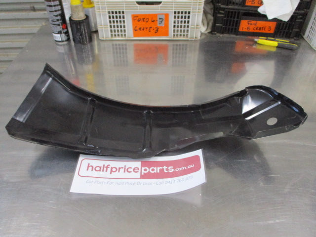Mitsubishi Pajero Genuine Right Hand Front Lower Outer Rear Wheel House Panel New Part