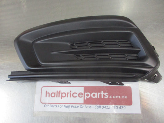 Holden JH Cruze Genuine Passenger Front Fog Light Bezel New Part