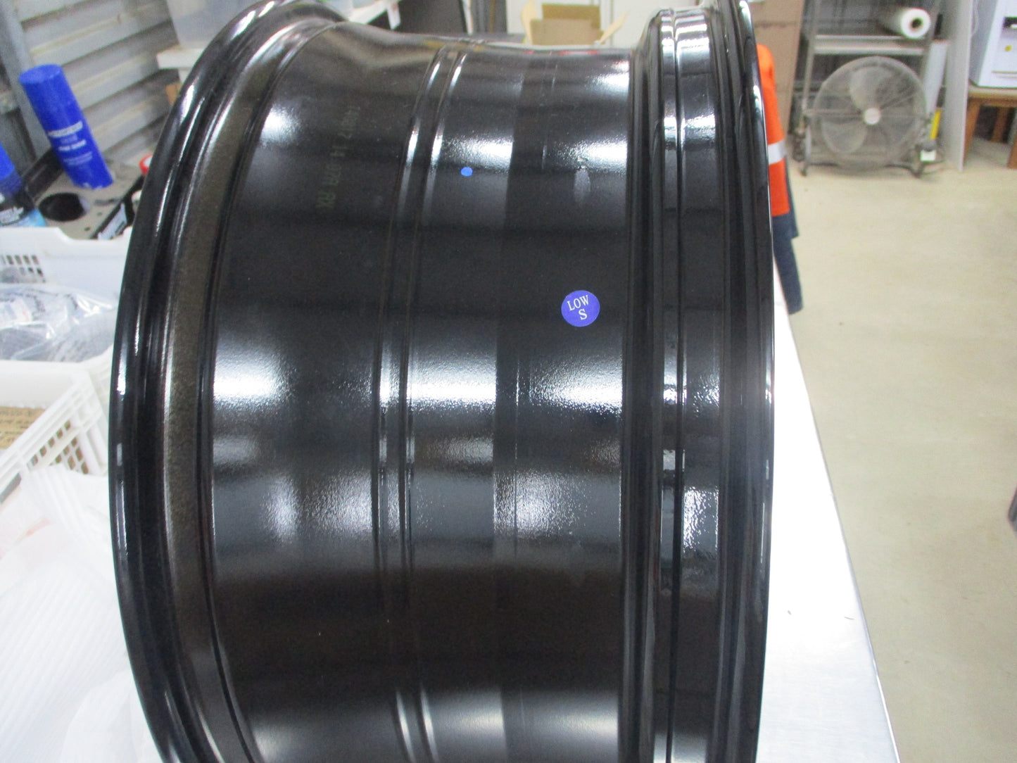 Holden VE-VF HSV SSV Red Line  Commodore Genuine 20x9 Alloy Rim Rear New Part