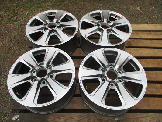 Toyota Landcruiser 300 Genuine Set Of 5 Alloy Wheels Used Part VGC