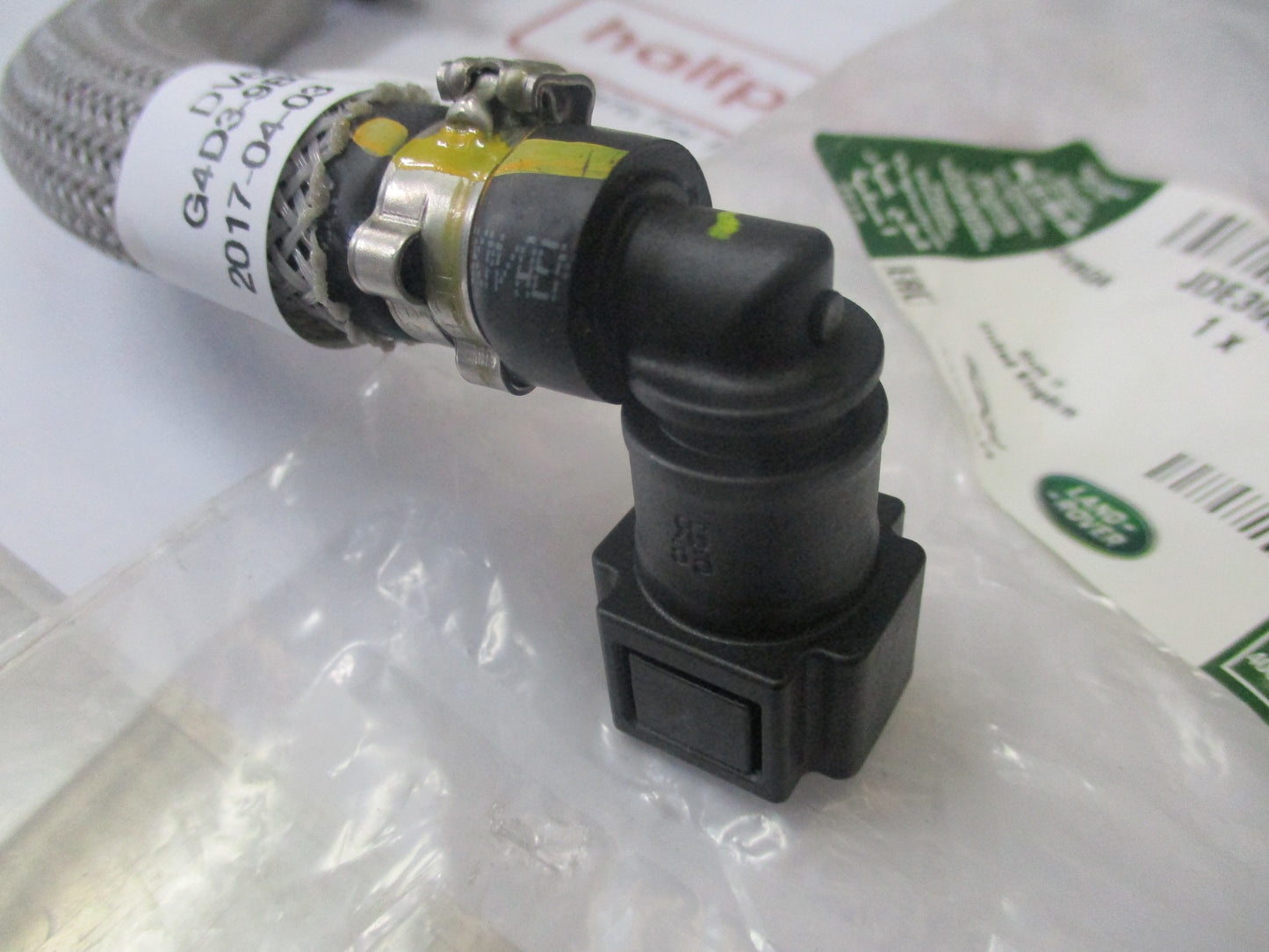 Jaguar XF / F-Pace Genuine Fuel Return Pipe New Part