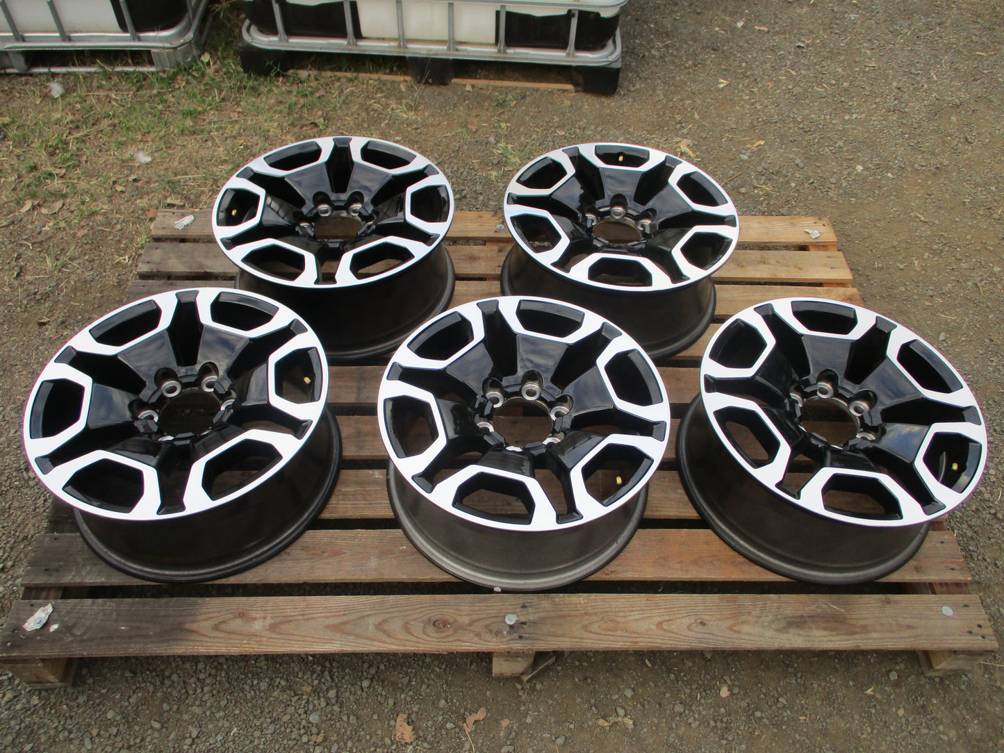 Toyota Hilux SR5 Genuine Set 5 Alloy Wheels No Center Cap Used Part VGC