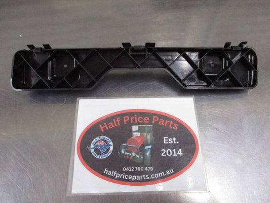 Kia Rondo Genuine Left Hand Rear Side Bumper Mounting Bracket New Part