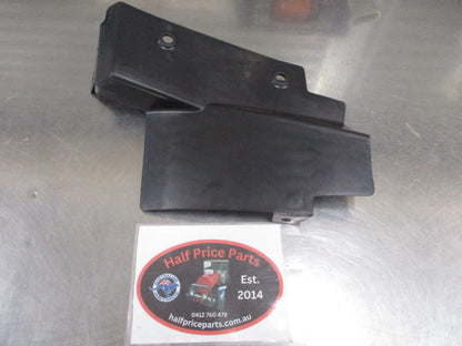 Hyundai Elantra Touring Genuine Right Hand Rear Upper Bumper Upper Bracket  New Part