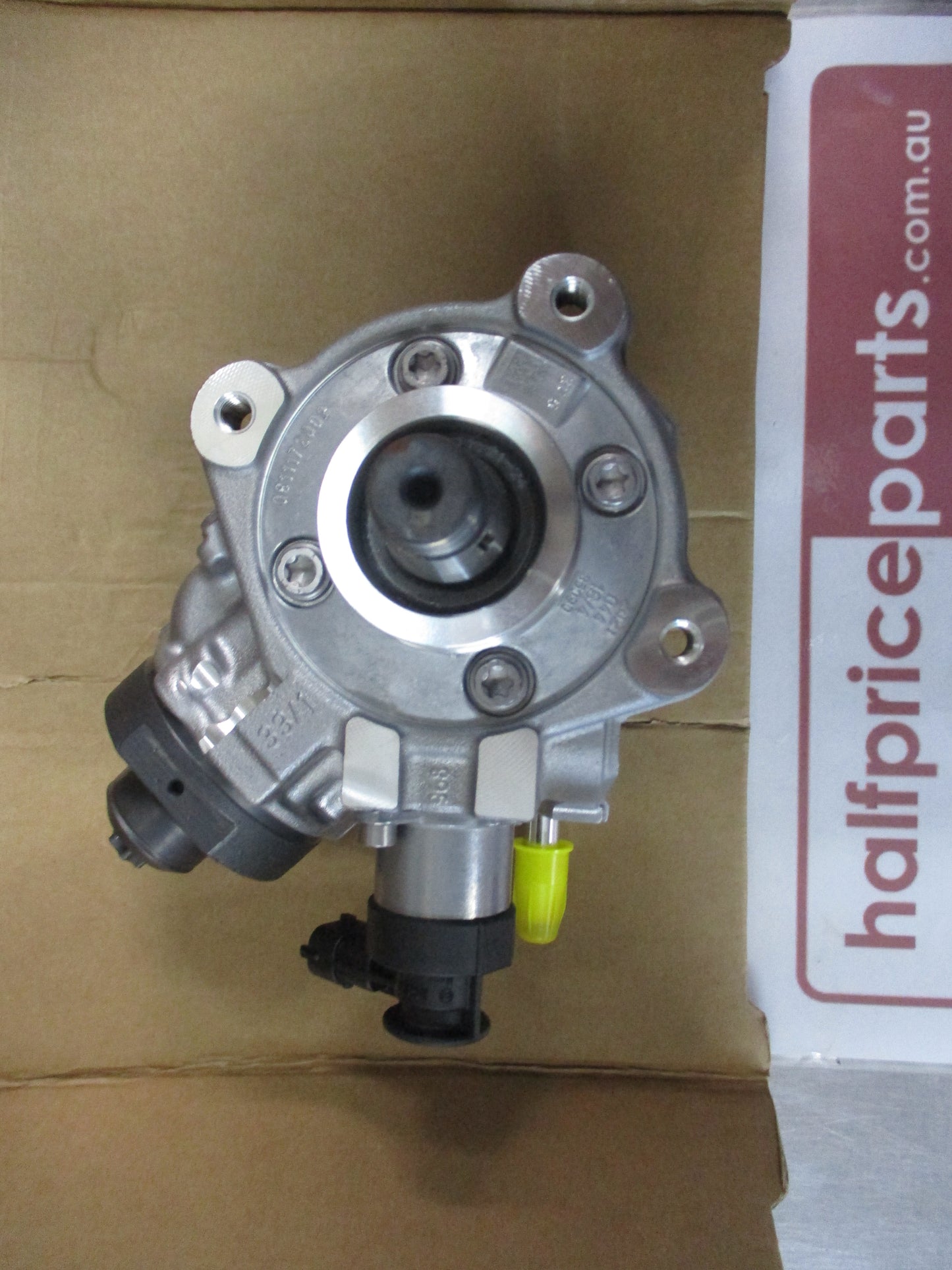 Holden ZB Commodore Genuine Diesel High Pressure Fuel Pump New Part