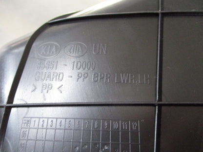 Kia Rondo Genuine Left Hand Rear Lower Bumper Scuff Guard New Part