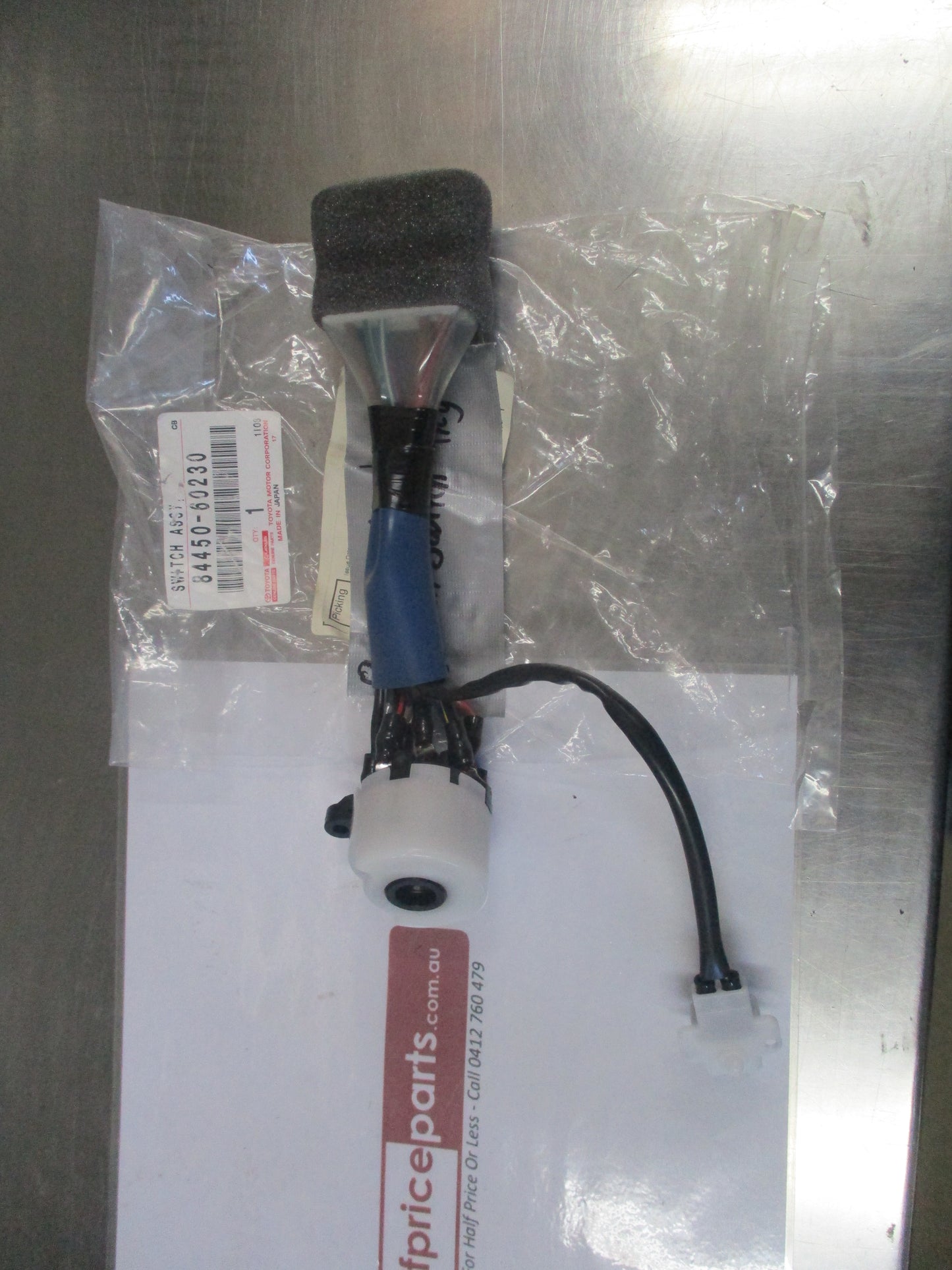 Toyota 80 Series Land Cruiser Genuine Ignition Switch New Part