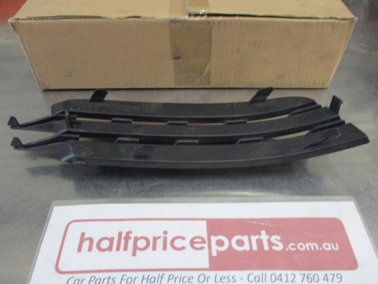 Holden VE Commodore Omega Genuine Left Hand Front Bumper Bar Insert New Part