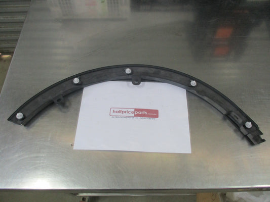 Holden YG Cruze Genuine Front Right (Drivers) Side Wheel Arch Moulding New Part