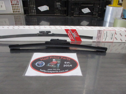 Ford Ranger PX Genuine Right Hand Front Wiper Blade (Drivers) New Part