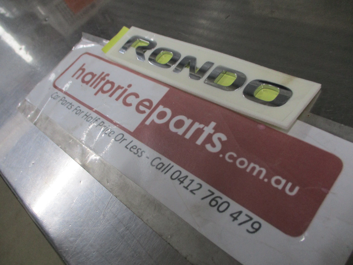 Kia Rondo Genuine Rear Hatch Chrome Emblem New Part