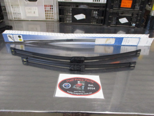 Ford Mondeo Genuine Front Windscreen Wiper Blade Set New Part