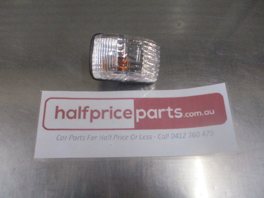 Isuzu Elf NKR85 Genuine Right Hand Door Indicator New Part