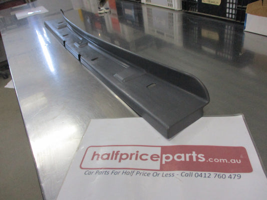 Holden VT-VX-WH-VU-VY-VZ-WL-WK Genuine Lower Radiator Trim New Part
