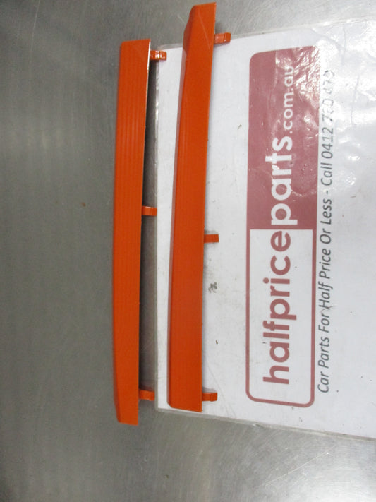Subaru XV Genuine Front Grille Orange Winglet New Part
