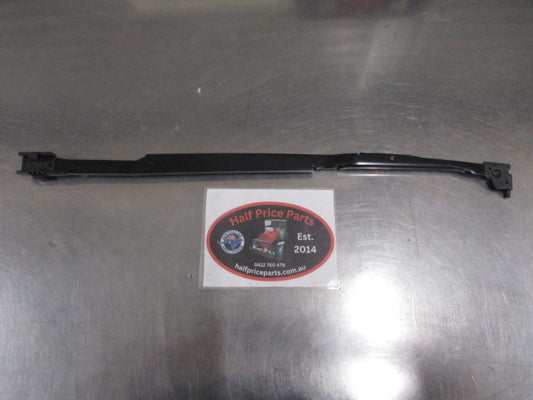 Kia Sorento Genuine Right (Drivers) Sled/Rail Sunroof Guide New Part