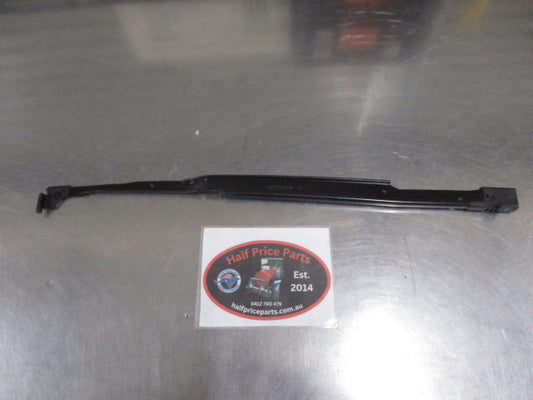 Kia Sorento Genuine Right (Drivers) Sled/Rail Sunroof Guide New Part