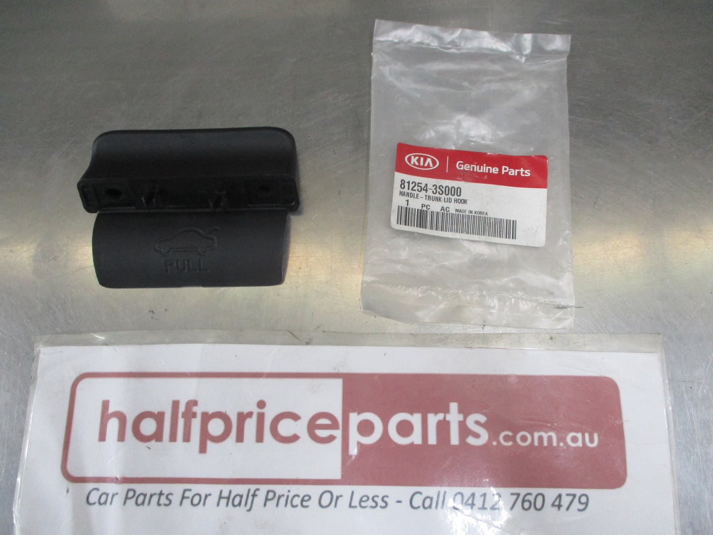 Kia Cerato/Optima Genuine Boot Lid Pull Handle New Part