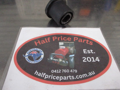 Hyundai Sportage/Tucson Genuine Radiator Bracket Mount Insulator New Part