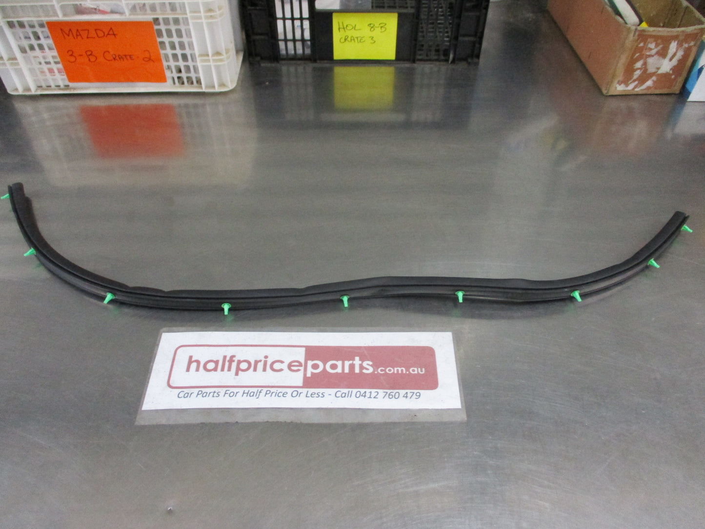 Holden VE Commodore Genuine Left Hand Front Door Lower Rocker Seal New Part